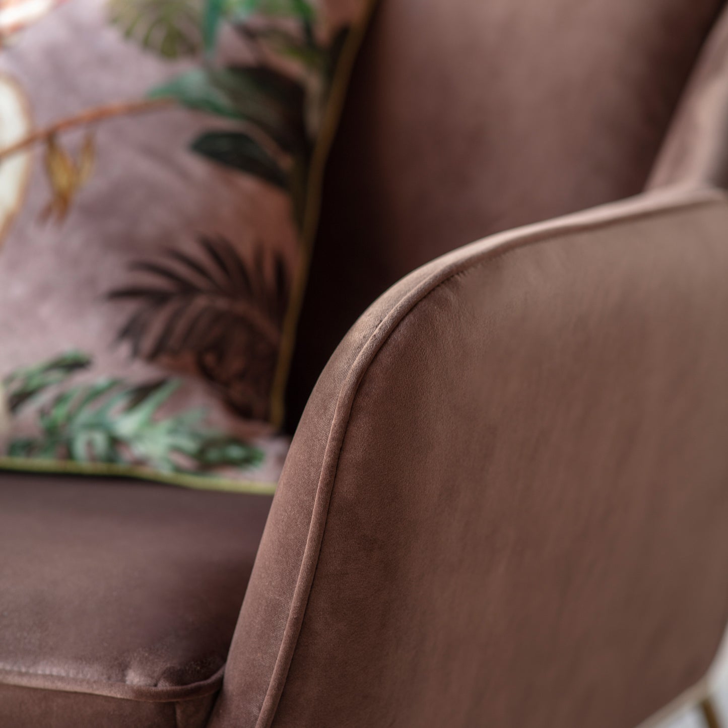 Lucca Chair
