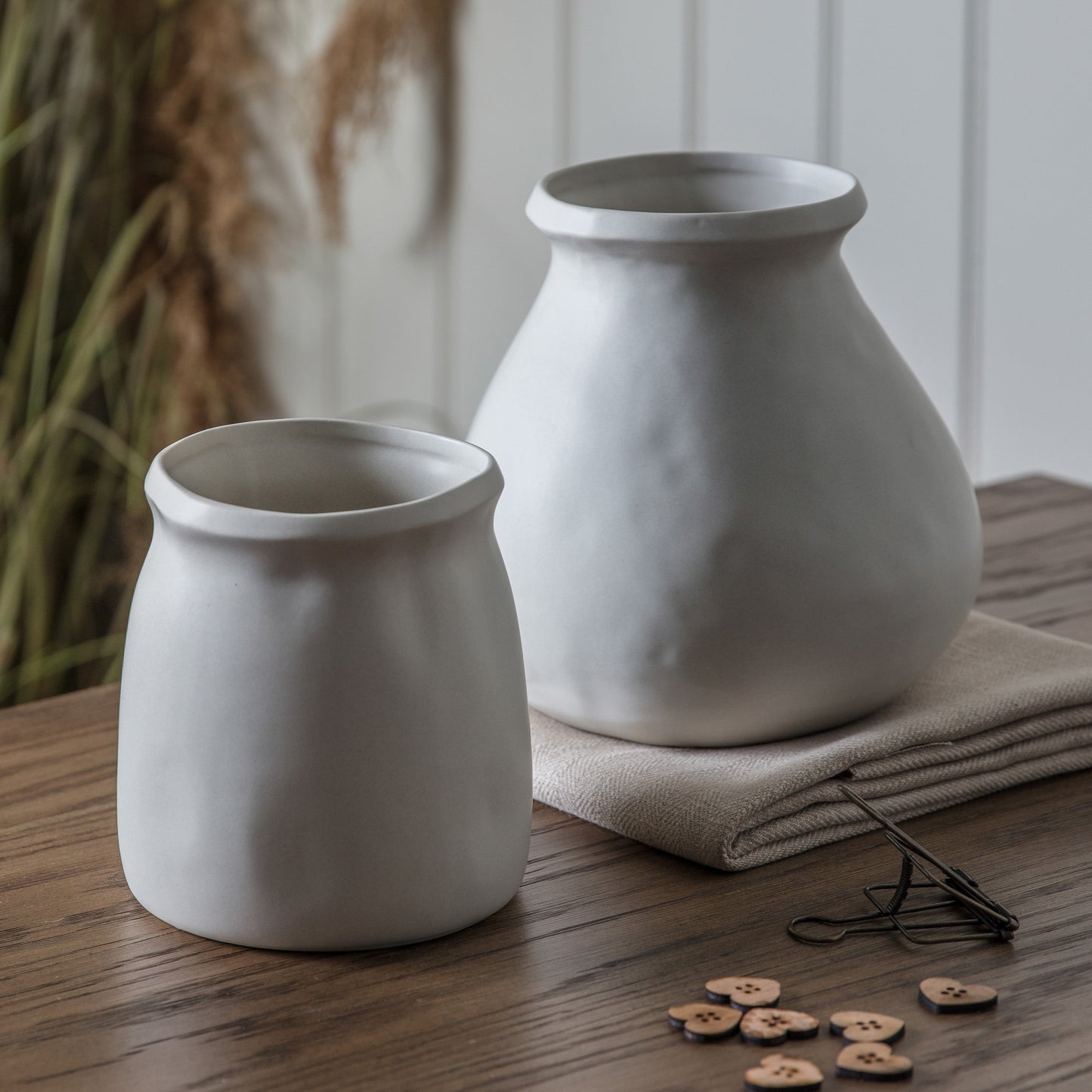 Ikoma Cream Vase