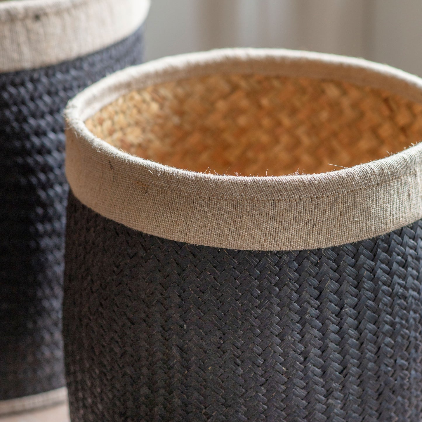 Sakar Black Baskets (set of 2)